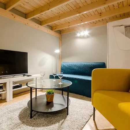 Cumin Next To Famous Cafe Appartement *