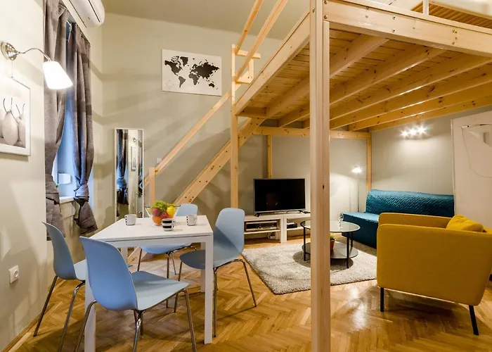 Cumin Next To Famous Cafe