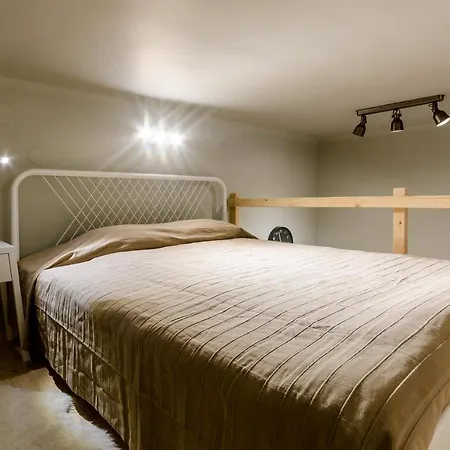 Cumin Next To Famous Cafe Апартаменты